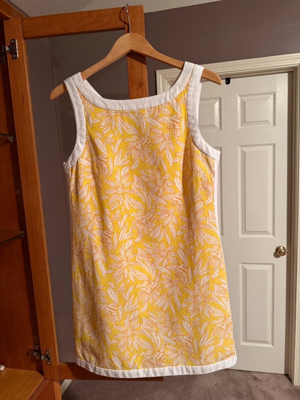 Lilly Pulitzer Yellow Floral White Trim Shift Dress Size 6
